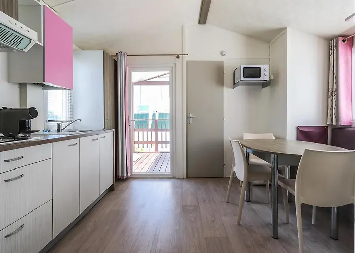Portucale ! With Garden Holiday home Charneca (Setubal)
